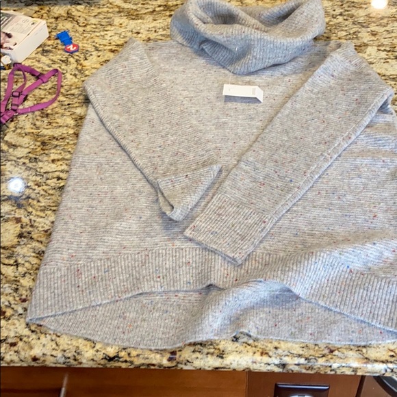 Grey robbed cowl neck sweater - Picture 2 of 5